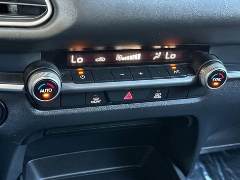 Used 2021 MAZDA CX-30 AWD 2.5 S w/ Select Package image 19