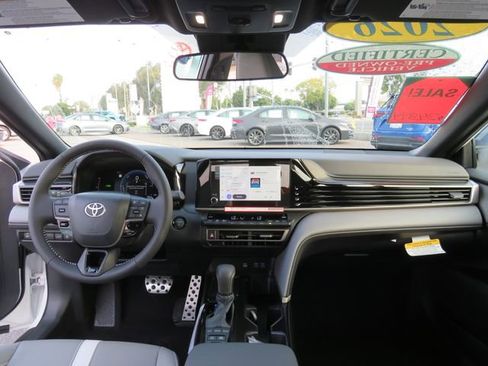 Certified 2026 Toyota Camry SE image 20
