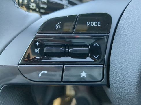 New 2025 Hyundai Elantra Sport image 9