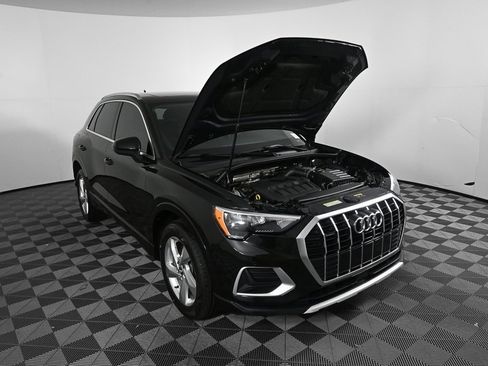 Used 2020 Audi Q3 2.0T Premium w/ Convenience Package image 33