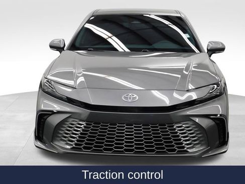Used 2025 Toyota Camry XSE image 3