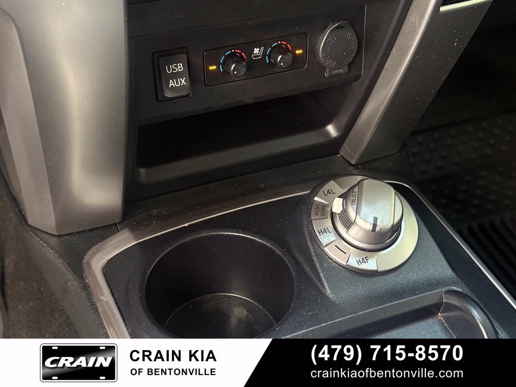 Used 2019 Toyota 4Runner Limited AWD/4WD image 18