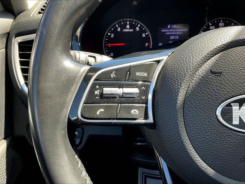 Used 2021 Kia Seltos EX AWD/4WD image 12