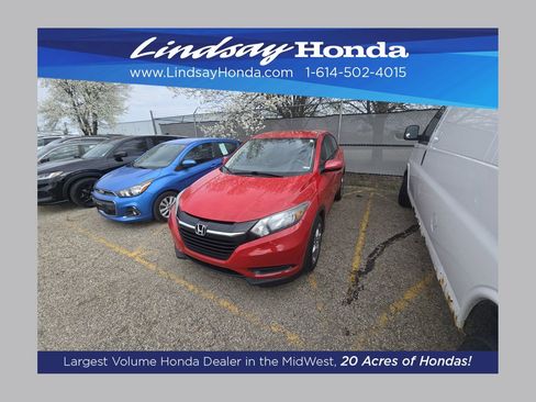 Used 2017 Honda HR-V LX image 1