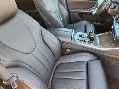 Used 2022 BMW X5 sDrive40i w/ Parking Assistance Package image 16