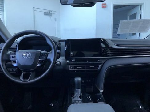 Used 2026 Toyota Camry LE FWD image 18