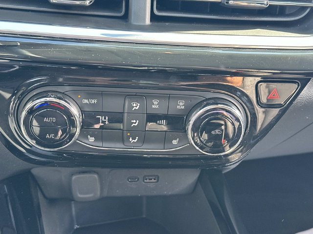 Certified 2024 Chevrolet Trax ACTIV w/ Driver Confidence Package FWD image 32