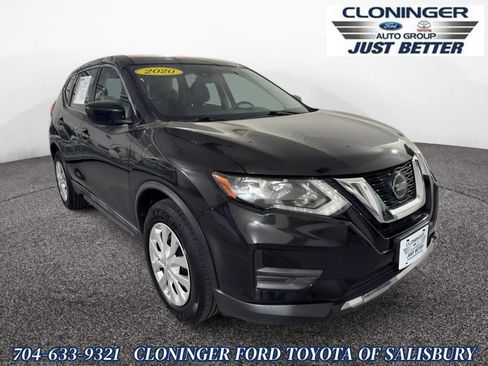 Used 2020 Nissan Rogue S image 1