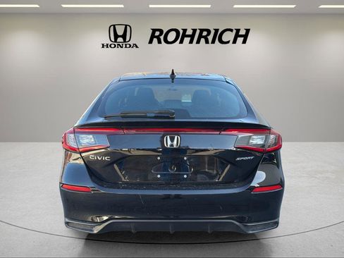 Used 2023 Honda Civic Sport image 7