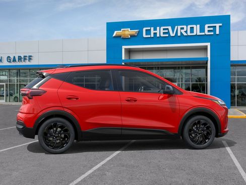 New 2027 Chevrolet Bolt RS w/ Technology Package FWD image 7