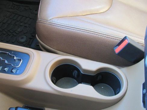 Used 2017 Jeep Wrangler Unlimited Sahara w/ Dual Top Group image 7