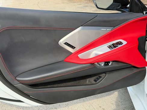 Used 2020 Chevrolet Corvette Stingray Preferred Cpe w/ 2LT Preferred Equipment Group image 11