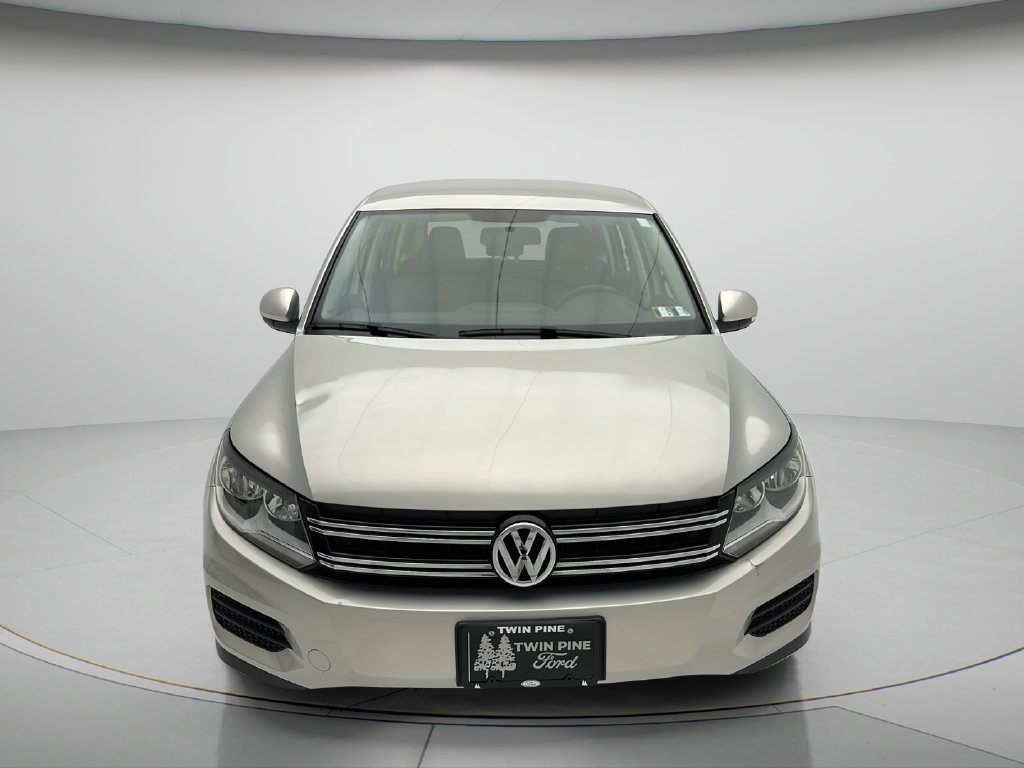 Used 2013 Volkswagen Tiguan S AWD/4WD image 2