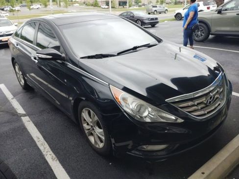 Used 2011 Hyundai Sonata Limited FWD image 2
