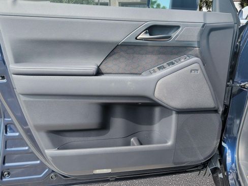 Certified 2025 Lexus GX 550 AWD/4WD image 8