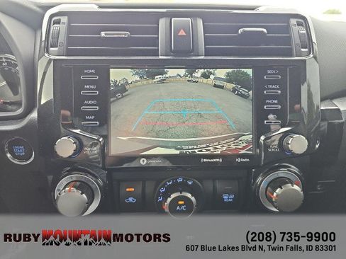 Used 2022 Toyota 4Runner TRD Off-Road AWD/4WD image 21