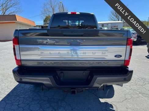 Used 2019 Ford F250 Platinum w/ Platinum Ultimate Package image 3