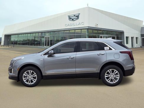 New 2026 Cadillac XT5 Luxury w/ LPO, Floor Liner Package image 3