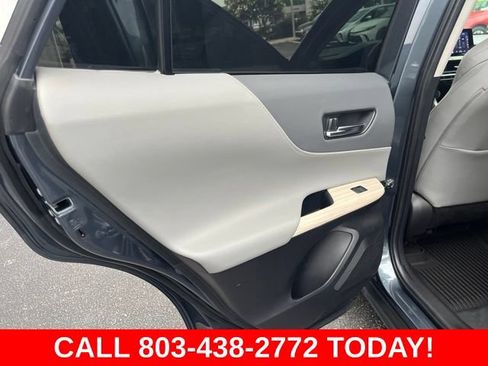 Used 2021 Toyota Venza XLE w/ Softex Package AWD/4WD image 11