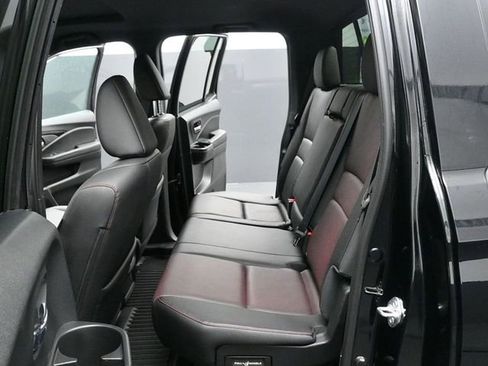 Used 2023 Honda Ridgeline Black Edition image 10