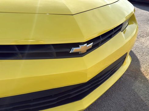 Used 2015 Chevrolet Camaro SS w/ Rear Vision Package image 26
