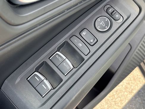 Used 2024 Honda Accord EX image 31