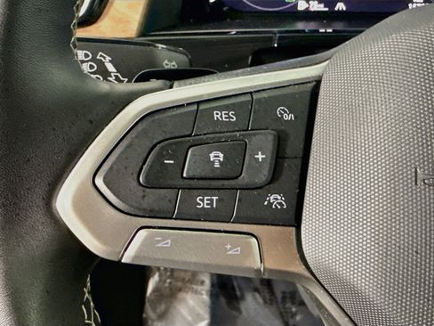 Used 2026 Volkswagen Atlas SE AWD/4WD image 14