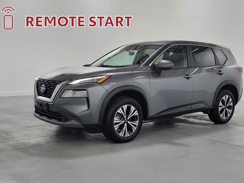 Used 2023 Nissan Rogue SV image 4
