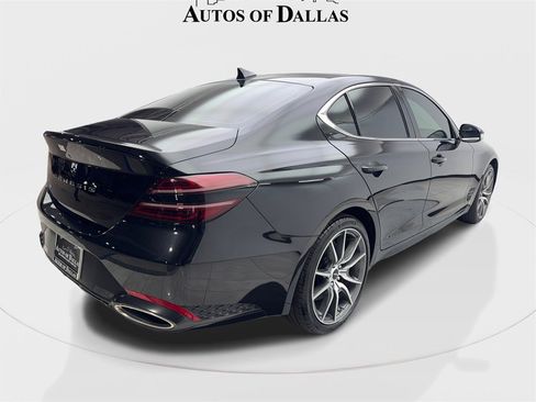 Used 2025 Genesis G70 2.5T image 6