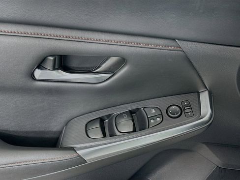 Used 2024 Nissan Sentra SR image 17