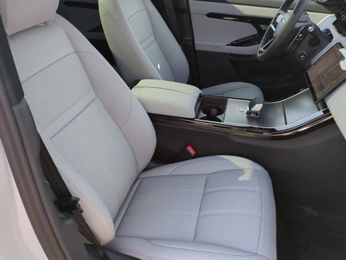 New 2026 Land Rover Range Rover Evoque S image 21