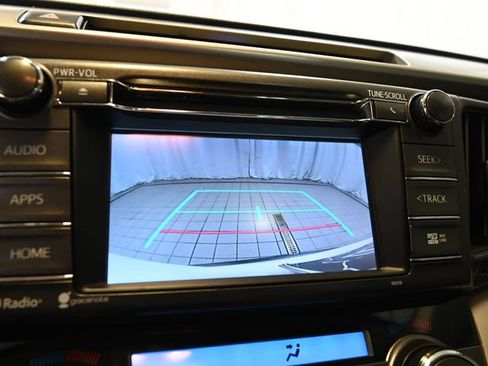 Used 2015 Toyota RAV4 Limited AWD/4WD image 7