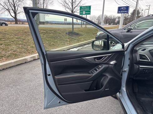 Used 2021 Subaru Crosstrek 2.5i Limited w/ Moonroof Package 2 image 15