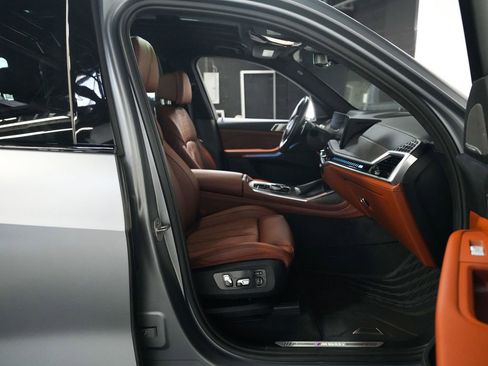 Used 2024 BMW X7 M60i w/ Executive Package AWD/4WD image 45