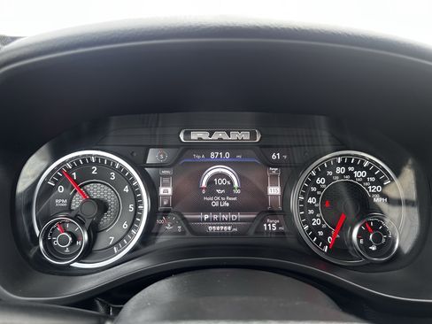 Used 2023 RAM 1500 Big Horn AWD/4WD image 15