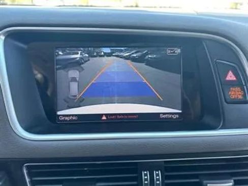 Used 2015 Audi Q5 3.0T Prestige w/ Prestige Package image 11