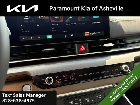 New 2026 Kia Carnival EX FWD image 11
