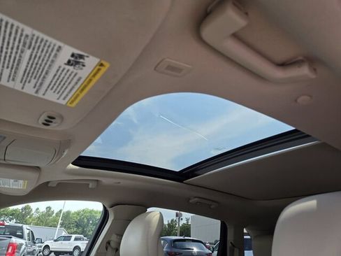 Used 2019 Lincoln Nautilus Reserve FWD image 13