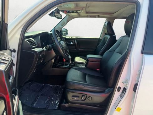 Used 2020 Toyota 4Runner TRD Off-Road Premium w/ Moonroof Package image 11