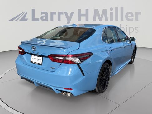 Used 2024 Toyota Camry XSE FWD image 5