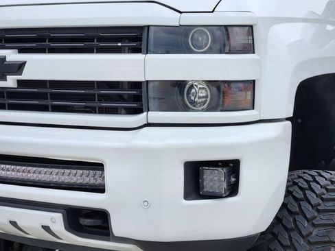 Used 2016 Chevrolet Silverado 2500 High Country w/ Duramax Plus Package AWD/4WD image 11