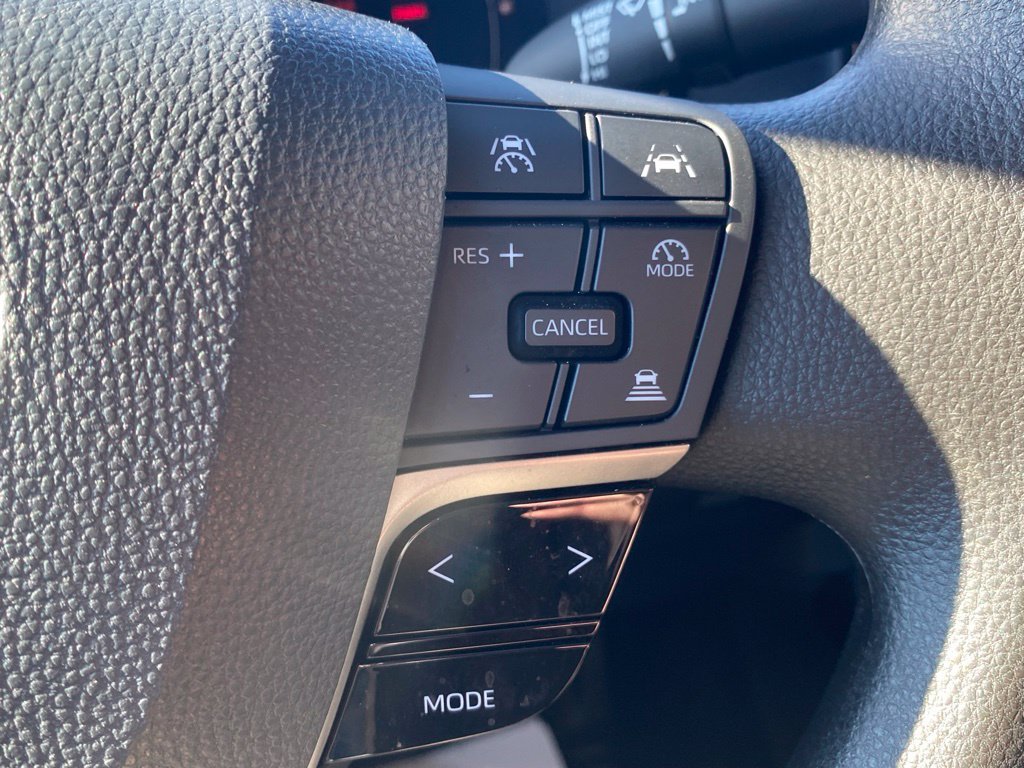 Used 2026 Toyota Camry LE FWD image 27