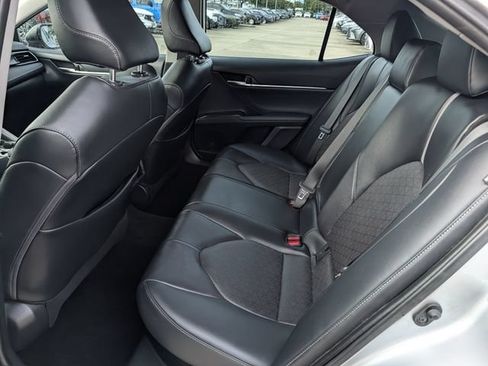 Used 2022 Toyota Camry XSE w/ Cold Weather Package FWD image 27