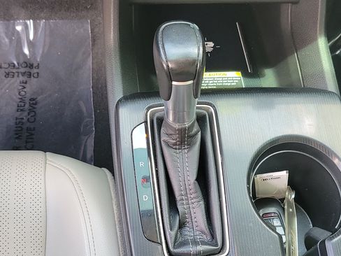 Used 2022 Honda Civic Touring image 28