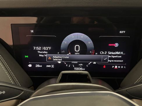 Used 2025 GMC Yukon Denali Ultimate AWD/4WD image 38