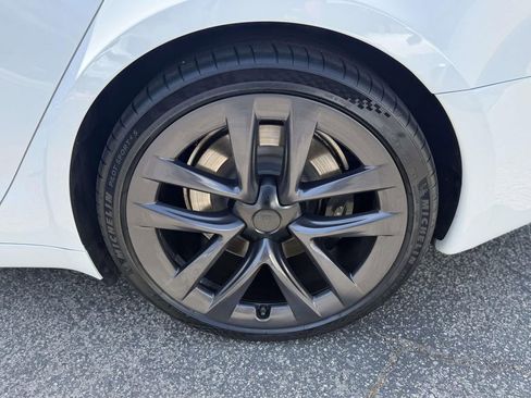 Used 2021 Tesla Model S Plaid AWD/4WD image 7