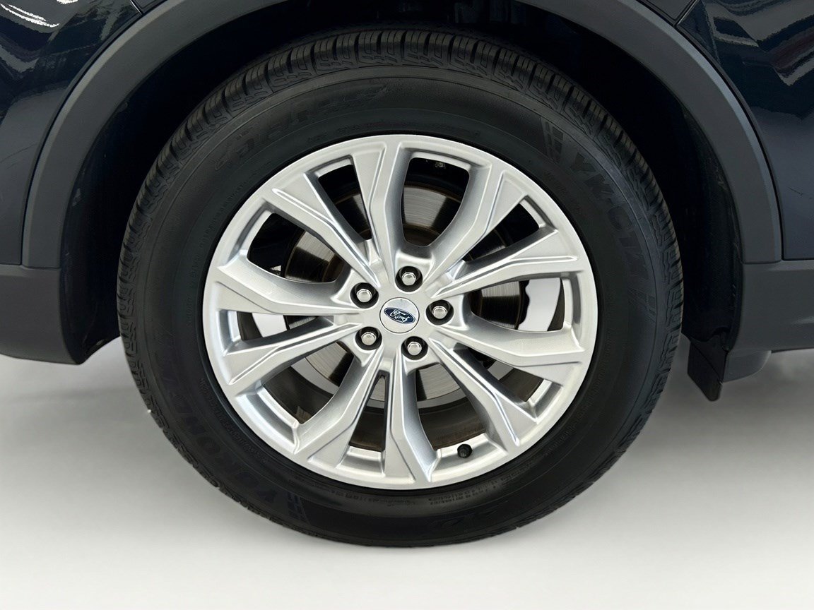 Used 2021 Ford Explorer Limited w/ Equipment Group 301A RWD image 22