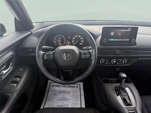 Used 2024 Honda HR-V Sport image 21