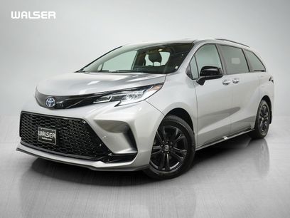 Used 2025 Toyota Sienna XSE
