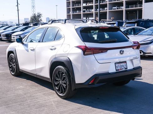 Used 2025 Lexus UX 300h FWD image 6